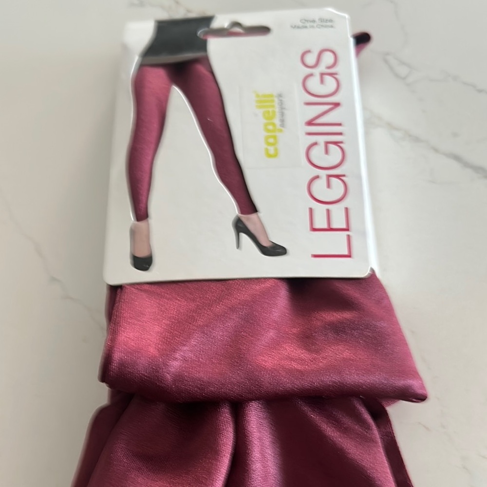 Capelli of New York Burgundy Leggings OS